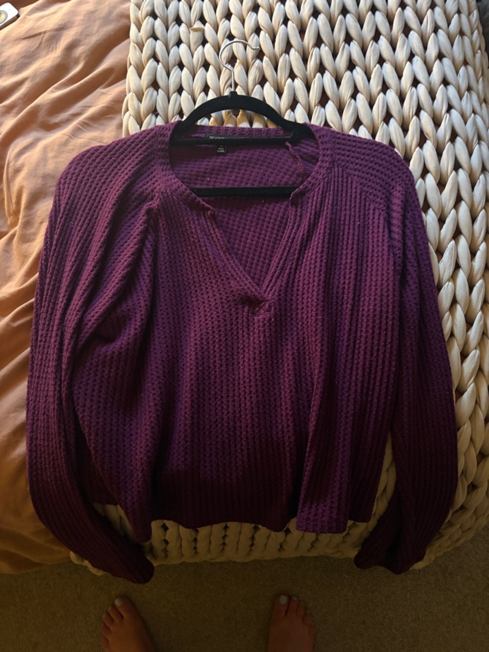 Beyond Yoga Women's V-Neck Waffle Sweater - Burgundy Plum